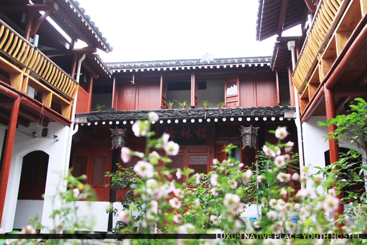 Shaoxing Laotaimen Luxun Native Place Youth Hostel Екстер'єр фото